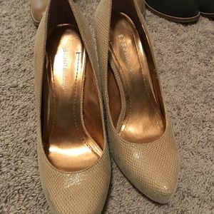 Bcbg heels. Tan leather. Size 8. Never worn. NWOT